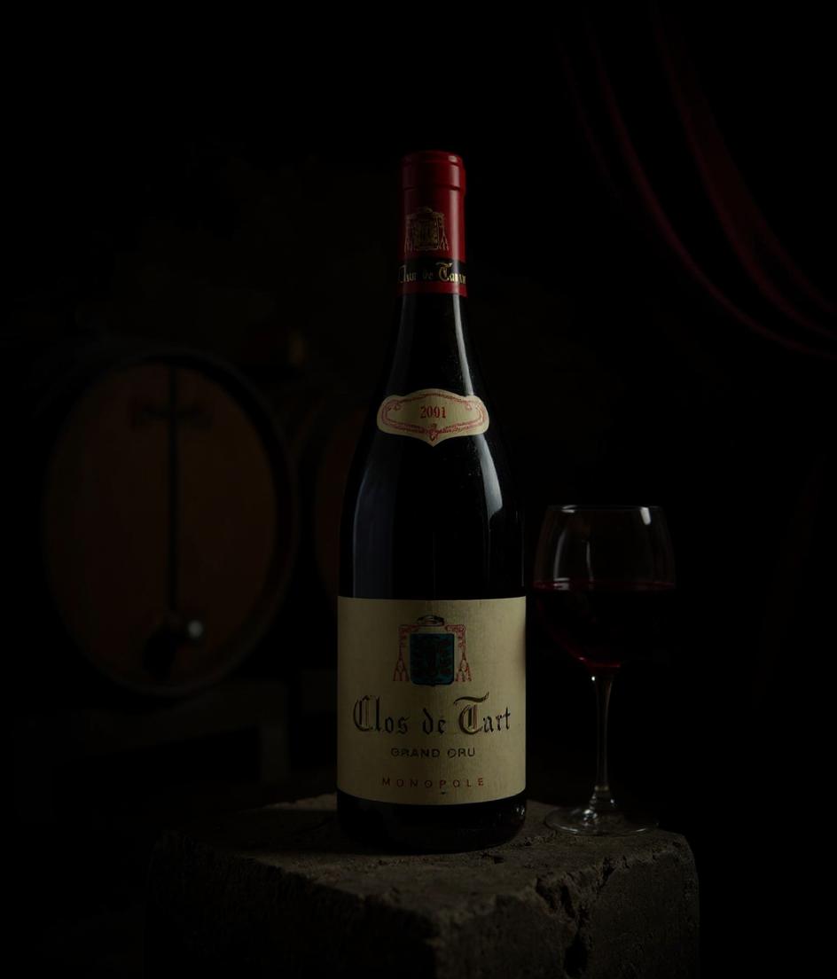 Clos de Tart Grand Cru vineyard terroir and winemaking heritage